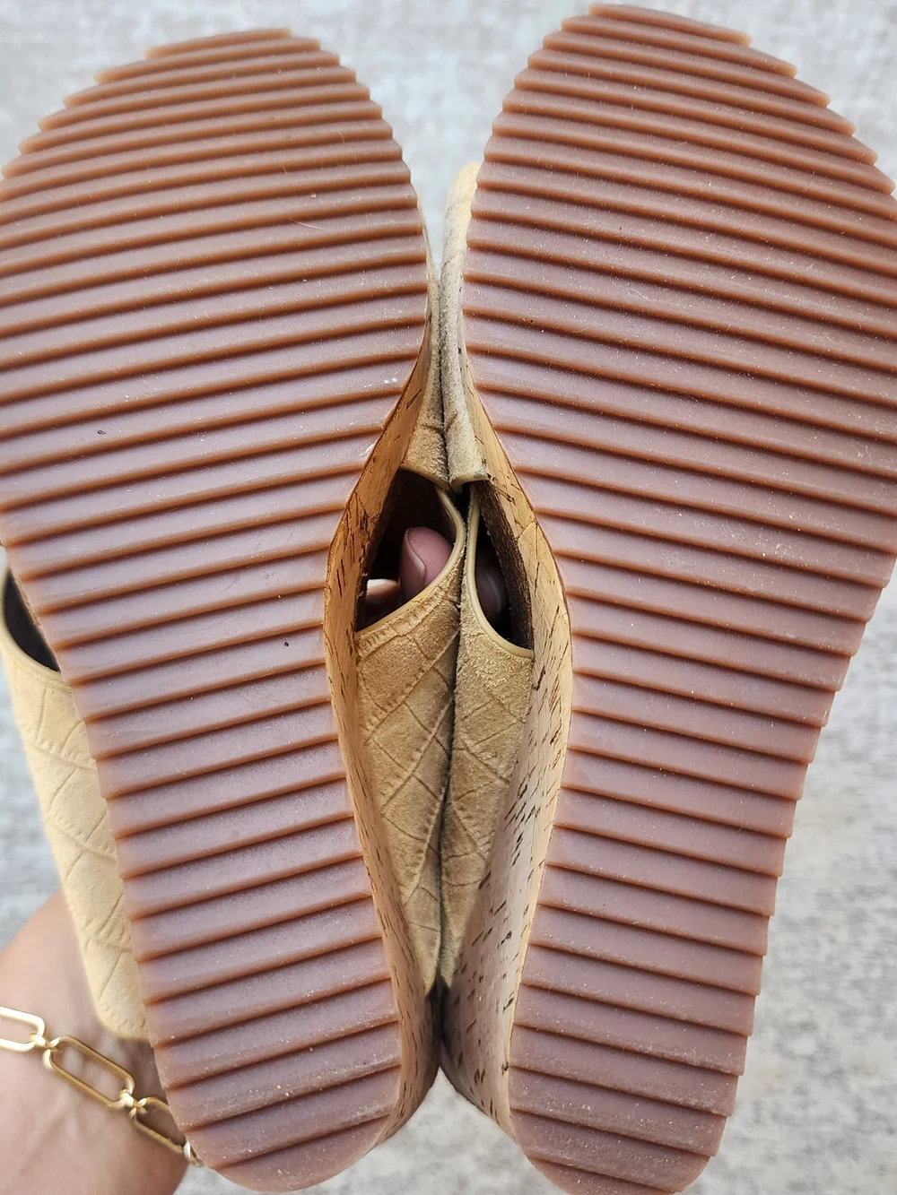Sofft croc embossed